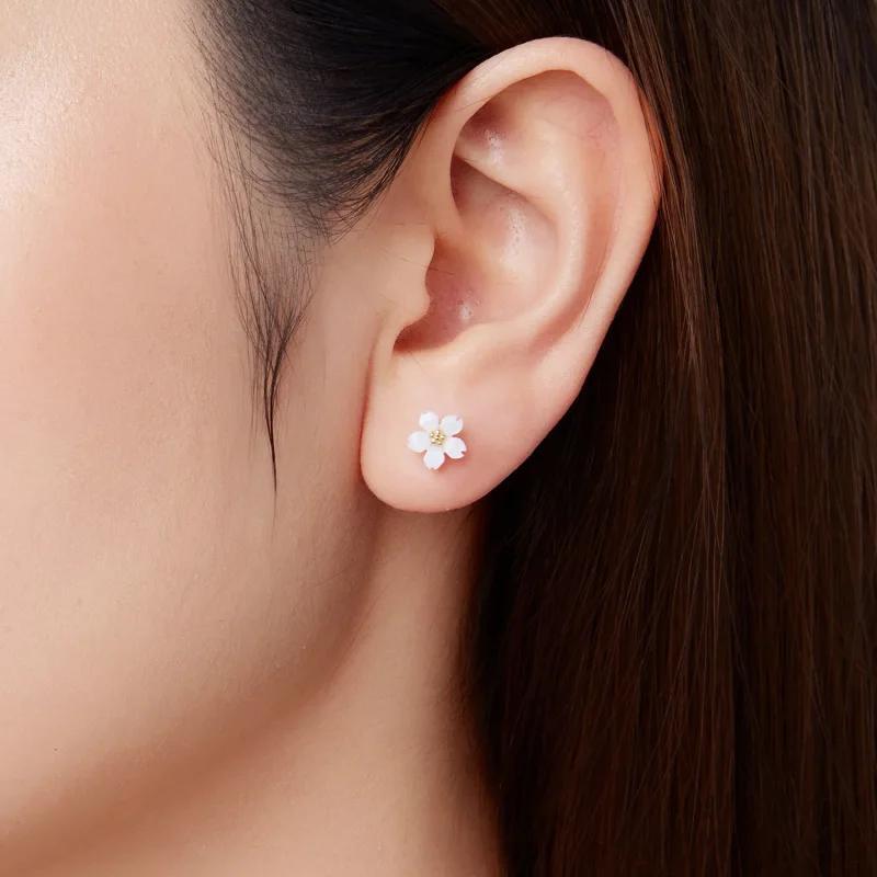 (zdjęcie do) Pandora Style S925 Srebro Cherry Blossom Biała Macica Perłowa Kolczyki Wkrętki z - Wyświetl 10