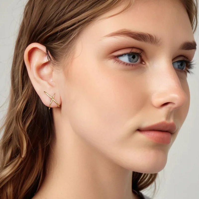 (zdjęcie do) Pandora Style S925 Srebrne Kolczyki Słupki Minimalistyczne X-Line z Pozłoceniem - Wyświetl 8
