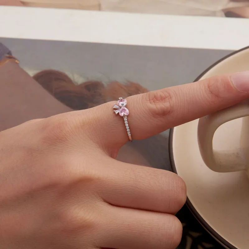 (zdjęcie do) Pandora Style 925 Srebro Próbowane z Różową Kokardą Pierścionek z Cyrkoniami - P - Wyświetl 5
