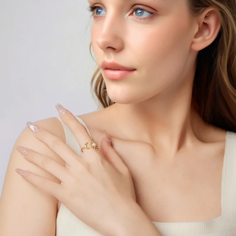 (zdjęcie do) Pandora Style 925 Srebrna pierścionek otwarty Słońce Księżyc z syntetycznym opal - Wyświetl 7