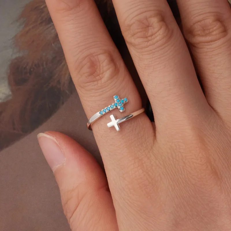 (zdjęcie do) Pandora Style 925 Srebrna Pierścionek z Otwartym Krzyżem i Syntetycznym Turkusem - Wyświetl 4