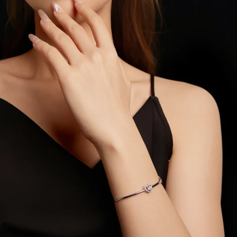 (zdjęcie do) Pandora Style 925 Srebrna Bransoletka z Sercem z Moissanite i Cyrkoniami - Plate - Wyświetl 6