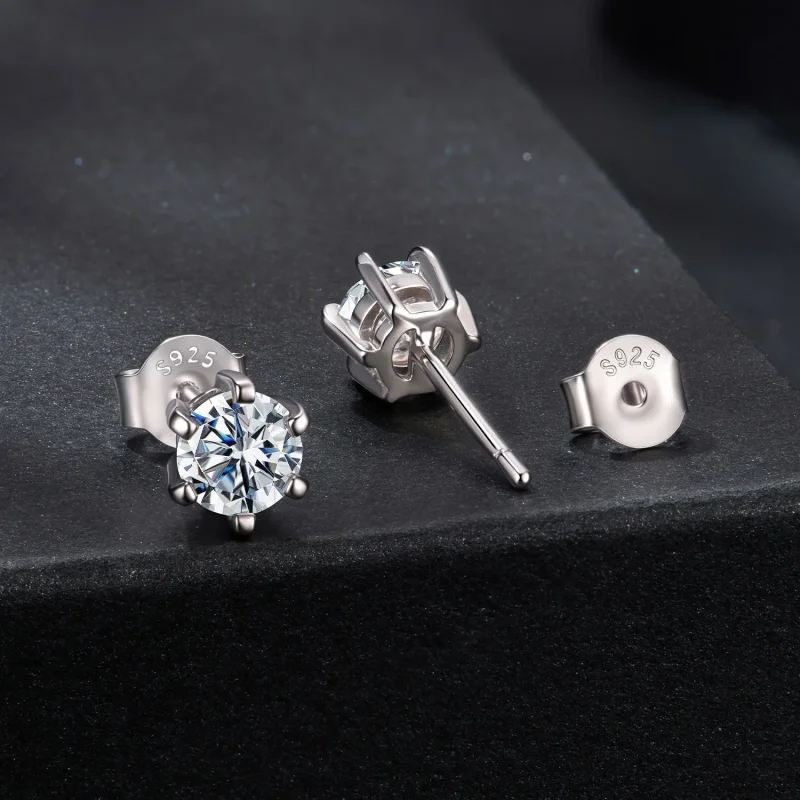 (zdjęcie do) Pandora Style Kolcowe Kolczyki z Moissanitem 6-Szpilkowe z Platerowanym Platyną - Wyświetl 2