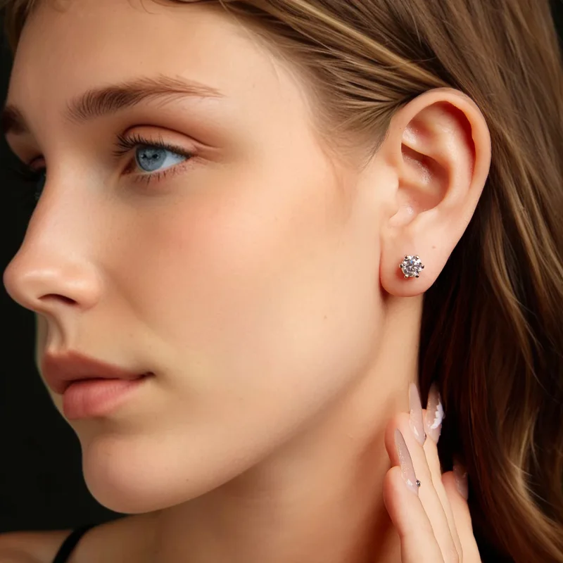 (zdjęcie do) Pandora Style Kolcowe Kolczyki z Moissanitem z 6 Zaczepami, Platerowane Platyną - Wyświetl 7