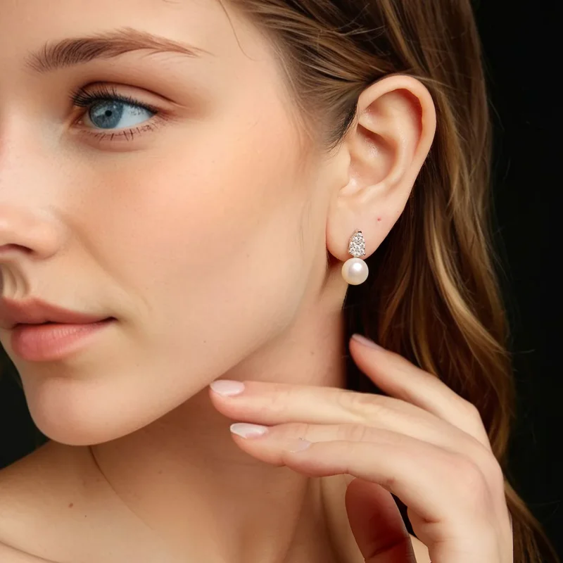 (zdjęcie do) Pandora Style Kolczyki z Perłą Słodkowodną i Moissanitem w Kształcie Tykwki z Pl - Wyświetl 7
