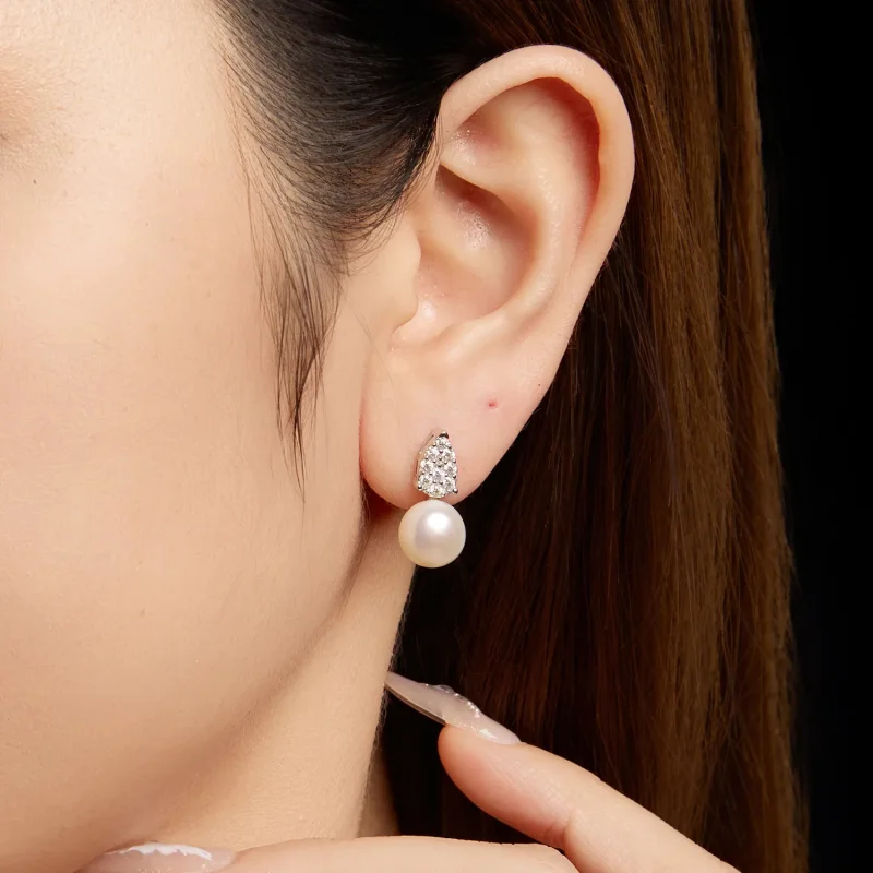 (zdjęcie do) Pandora Style Kolczyki z Perłą Słodkowodną i Moissanitem w Kształcie Tykwki z Pl - Wyświetl 9