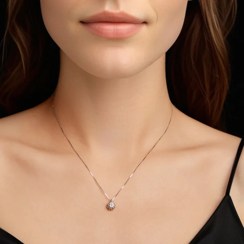 (zdjęcie do) Naszyjnik Pandora Style-Inspired z Moissanitem w kształcie pąka kwiatu, 925 sreb - Wyświetl 5