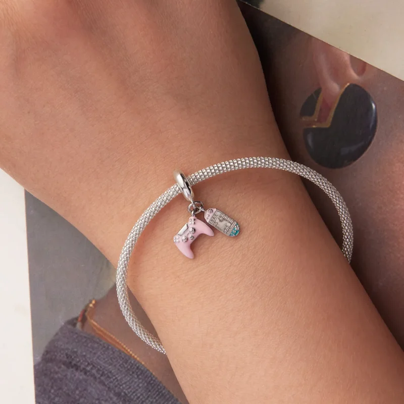 (zdjęcie do) Pandora Style 925 Srebrna Zawieszka z Charmsem Gamingowym - Różowa Emaliowana Ga - Wyświetl 5