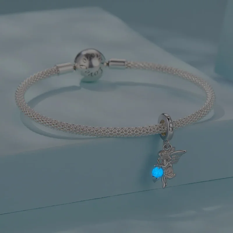 (zdjęcie do) Pandora Style 925 Srebrna Zawieszka z Aniołkiem - Cyrkonie i Kamień Świecący w C - Wyświetl 4