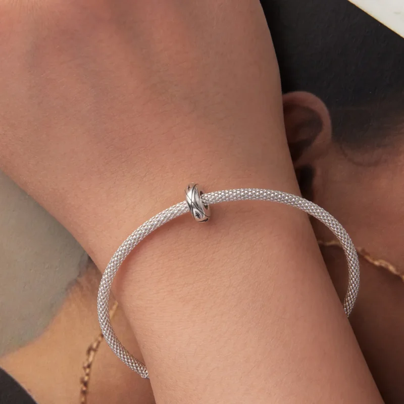 (zdjęcie do) Pandora Style 925 Srebro Starlingowe Utleniona Gwiazda i Księżyc Silikonowy Kora - Wyświetl 6