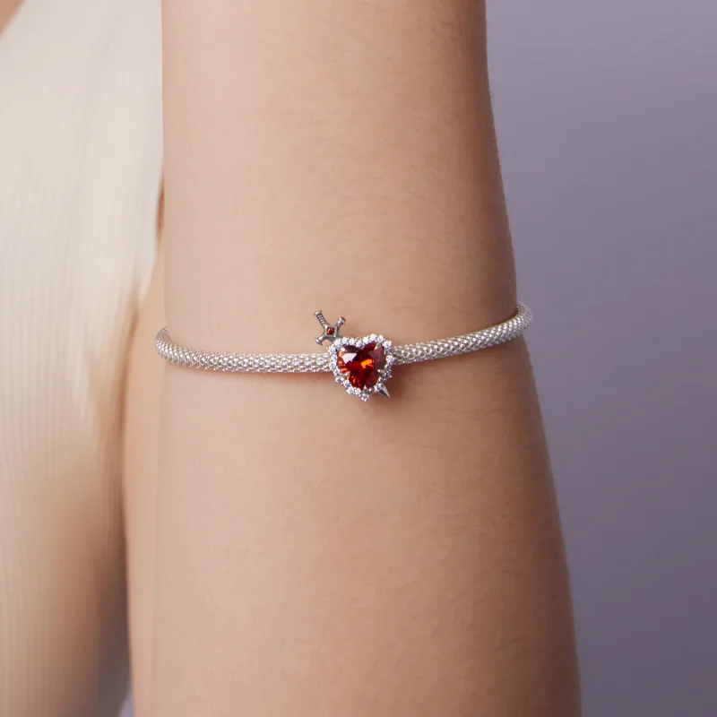 (zdjęcie do) Pandora Style 925 Srebro Próby 925 Utleniony Koralik Serce Miecz z Cyrkoniami - - Wyświetl 7