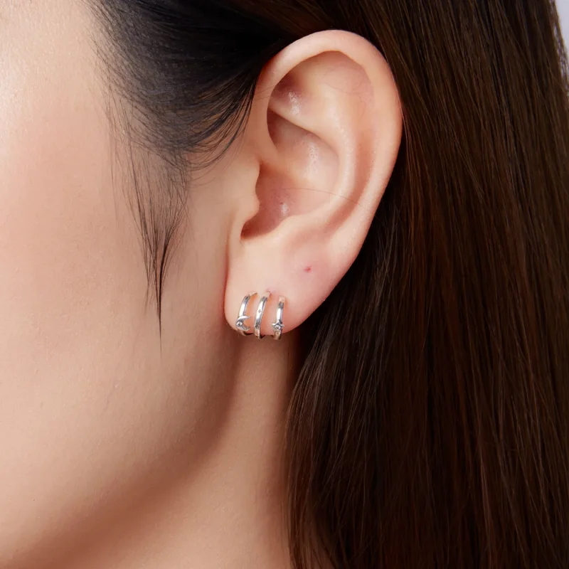 (zdjęcie do) Pandora Style Srebrne Kolczyki z Gwiazdą i Księżycem z Cyrkoniami i Oksydowanym - Wyświetl 10