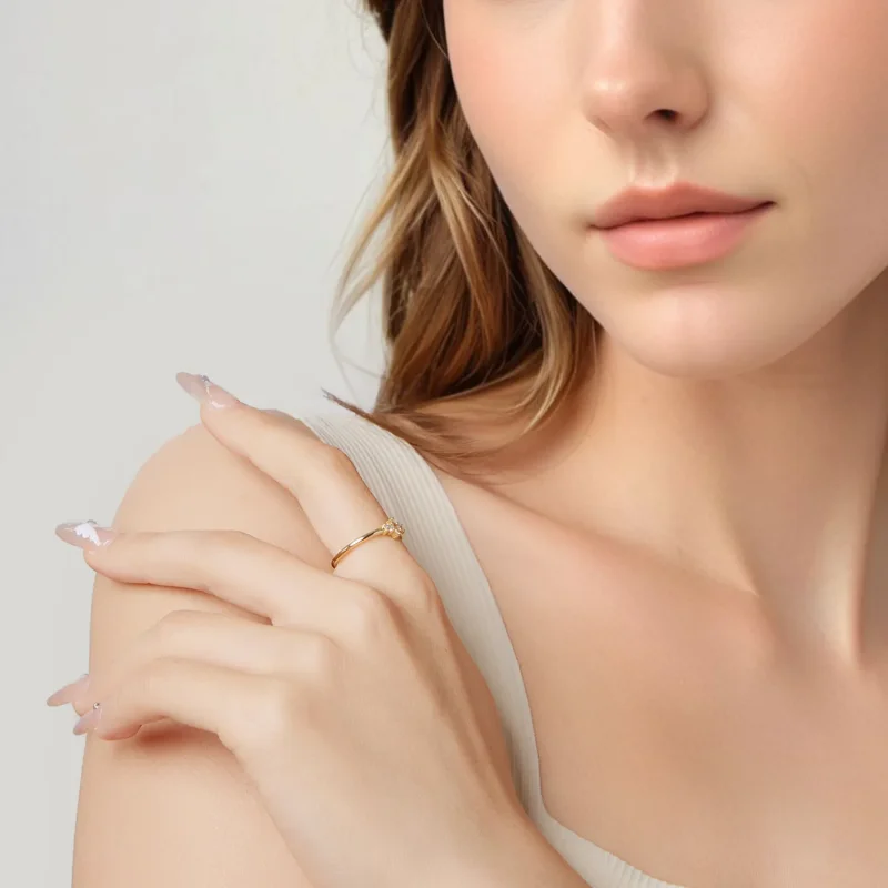 (zdjęcie do) Pandora Style 925 Srebrna Pierścionek z Cyrkoniami w Kształcie Łezki - Pozłacany - Wyświetl 11