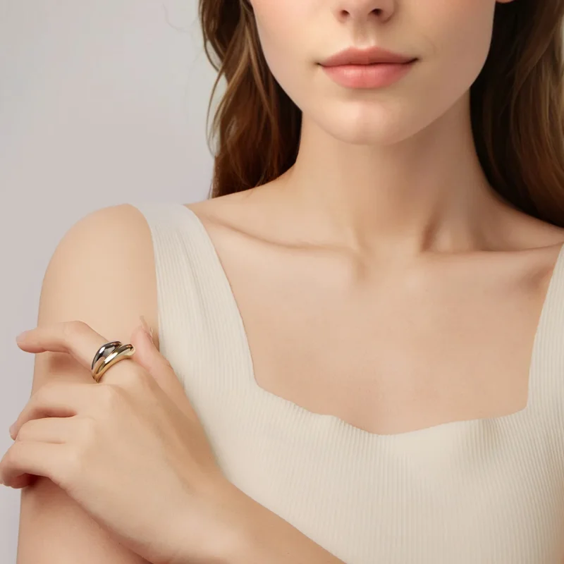 (zdjęcie do) Pandora Style Pierścień Dwukolorowy - Miedziowany Biały Złoty i Złoty - YIR267-E - Wyświetl 6