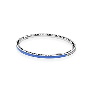 (zdjęcie do) Srebrna bransoletka bangle w kolorze niebieskim z cyrkoniami sześciennymi | PANDORA