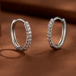 Pandora Styl Delikatne Kolczyki z Cyrkoniami Moissanite - MSE022