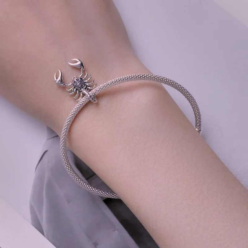 (zdjęcie do) Pandora Styl Skorpion Charm - SCC2509 - Wyświetl 6