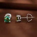 Pandora Style 0.5 Karata kolczyki sztyfty z czterema zaciskami i moissanitem - MSE003-CFS