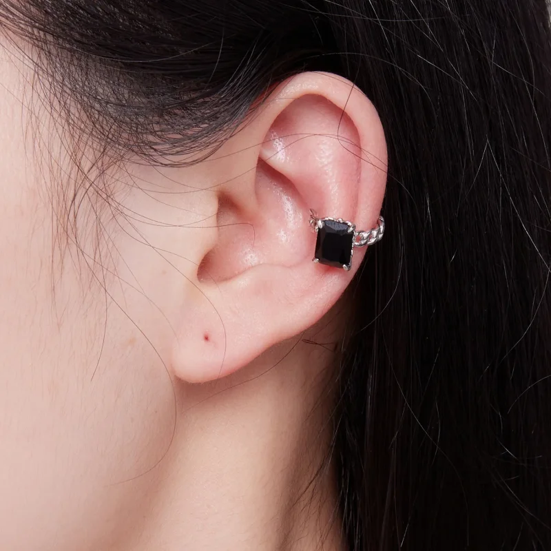 (zdjęcie do) Pandora Style Czarna Klips na ucho z cyrkoniami - BSE847 - Wyświetl 5