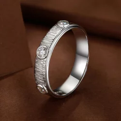 Pandora Style Delikatny pierścionek na obrączkę z moissanitem dla mężczyzny - MSR032