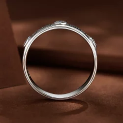 Pandora Style Delikatny pierścionek na obrączkę z moissanitem dla mężczyzny - MSR032