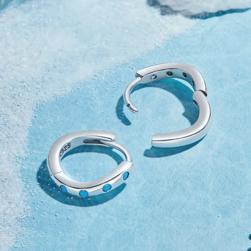 (zdjęcie do) Pandora Style Fala Kolczyki Hoops - SCE1593 - Wyświetl 4