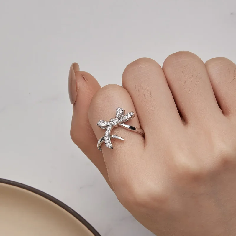 (zdjęcie do) Pandora Style Kokardka Otwarte Pierścionek - BSR435 - Wyświetl 6