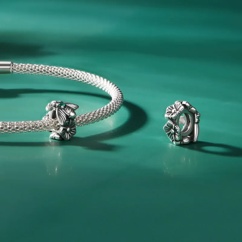 (zdjęcie do) Pandora Style Lucky Bee Spacer Charm - SCC2526 - Wyświetl 4