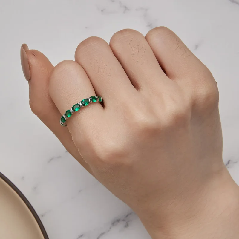 (zdjęcie do) Pandora Style Pełne Pave Zielony Spinell Pierścień - BSR432 - Wyświetl 5