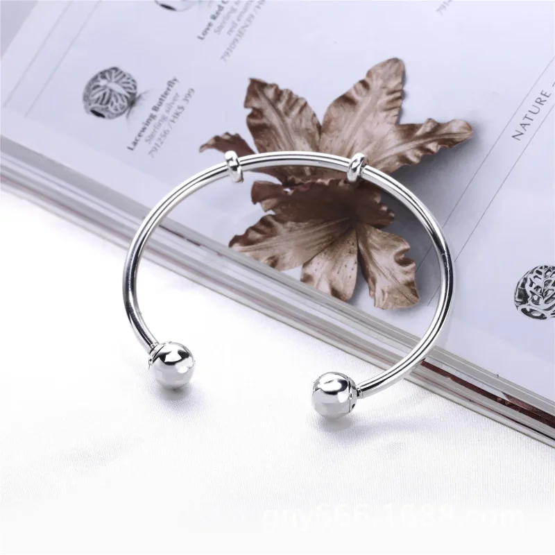 (zdjęcie do) Srebrna otwarta bransoletka bangle Moments, wymienne końcówki - 596477 - Br - Wyświetl 2