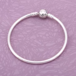 Srebrna bransoletka bangle ESSENCE - Pandora PL