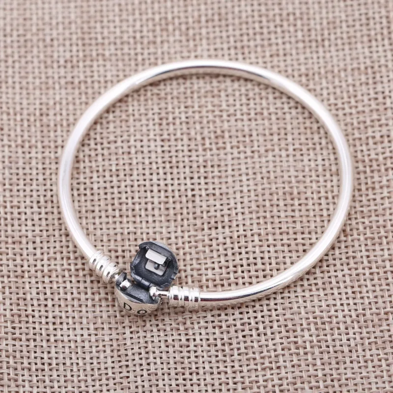(zdjęcie do) Srebrna bransoletka bangle ESSENCE - Pandora PL - Wyświetl 3