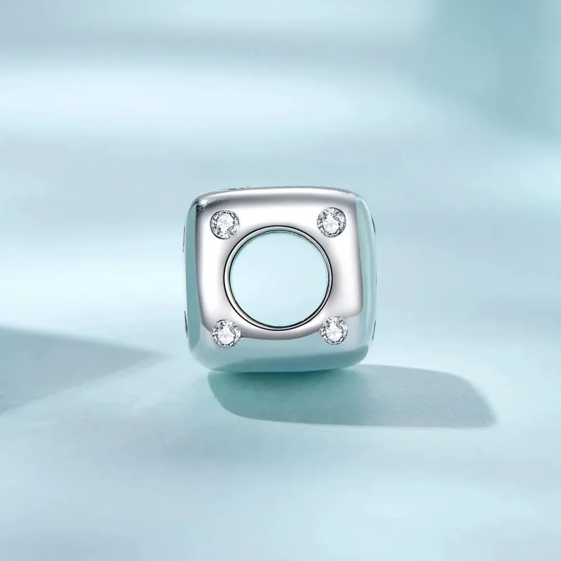 (zdjęcie do) Charms Typu Pandora Szczęśliwa kostka - SCC2362 - Wyświetl 3