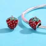 Charms Typu Pandora Truskawka - SCC369