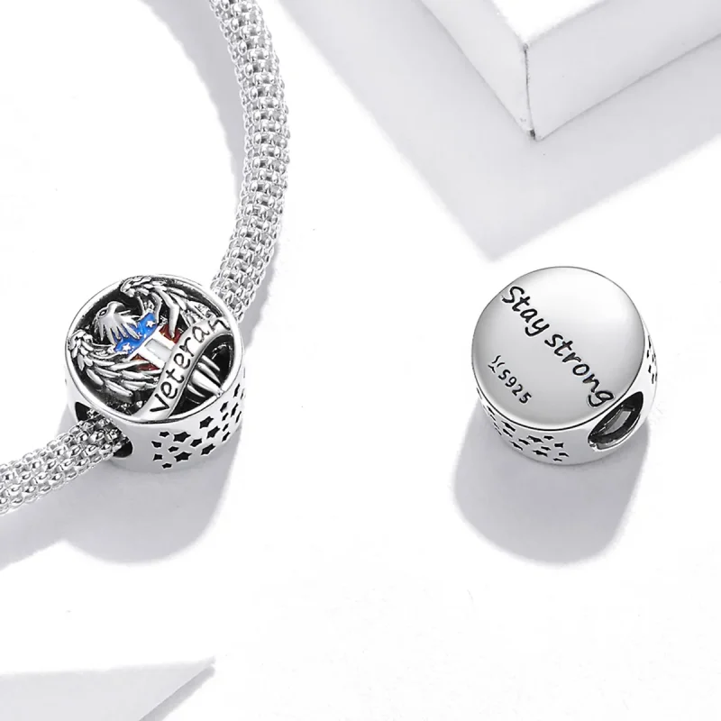 (zdjęcie do) Charms Typu Pandora Weteran - SCC1885 - Wyświetl 4
