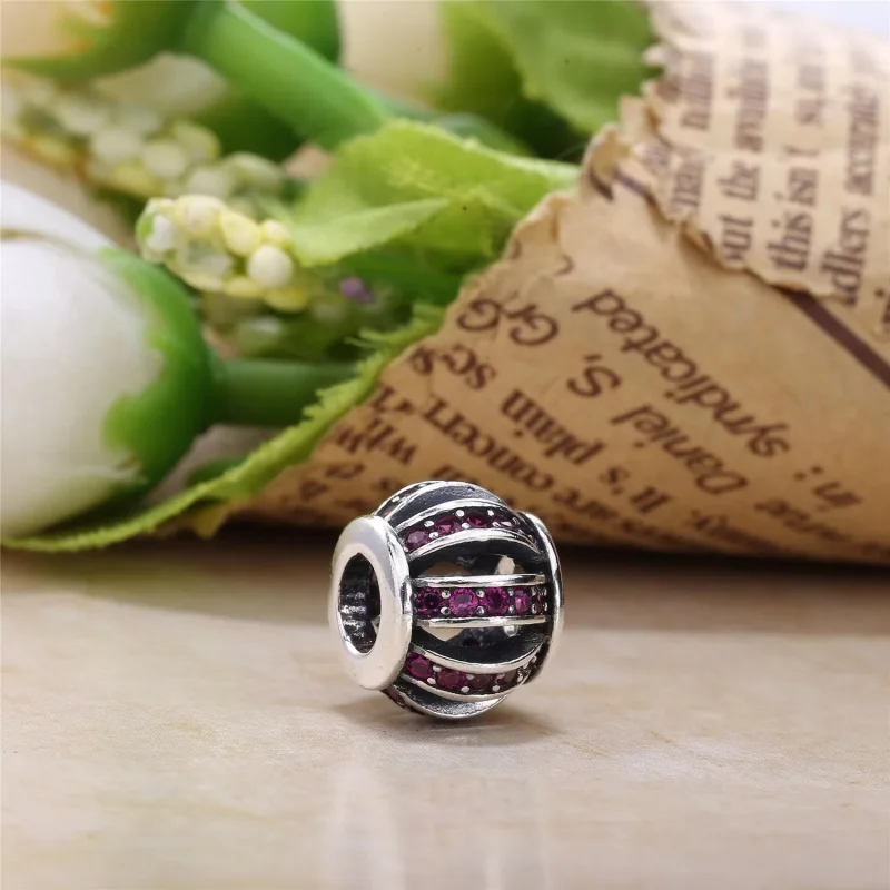 (zdjęcie do) Biała ażurowa baryłka Pavé - 791115CZ - Charmsy | PANDORA - Wyświetl 4