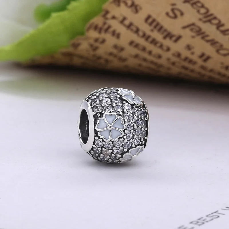 (zdjęcie do) Charms Biała łąka Primrose | PANDORA - Wyświetl 2