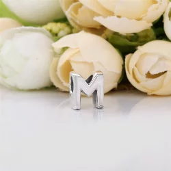 Charms Litera M Pandora