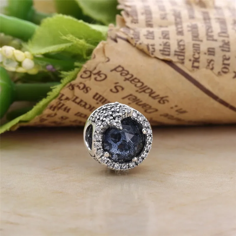 (zdjęcie do) Charms Lśniący płatek śniegu | PANDORA - Wyświetl 3