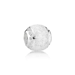 Charms Skrzące serce PANDORA - 792097 - Charmsy | PANDORA