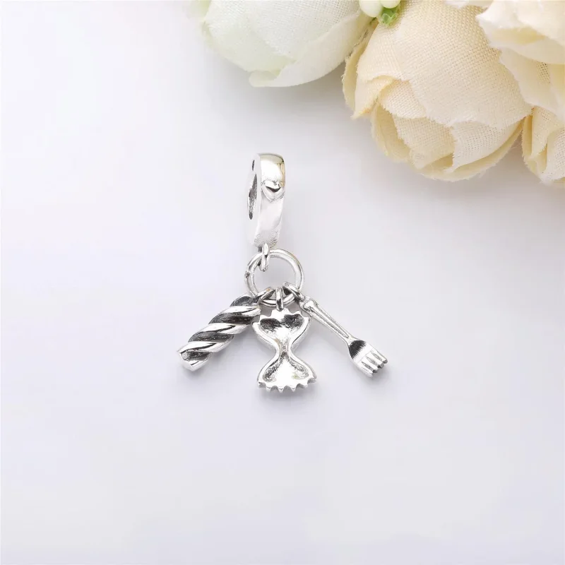 (zdjęcie do) Disney, Zawieszka Kochaj Makaron Pandora - Wyświetl 2