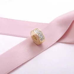 Klips Złoty szyk Pavé | PANDORA