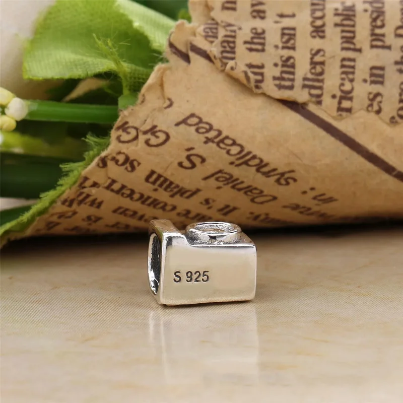 (zdjęcie do) Charms Aparat fotograficzny - PANDORA - Wyświetl 4