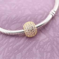 Złote Pavé | PANDORA