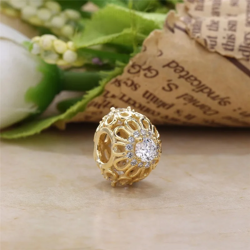 (zdjęcie do) Złoty ażurowy blask - 750836CZ - Charmsy | PANDORA - Wyświetl 2