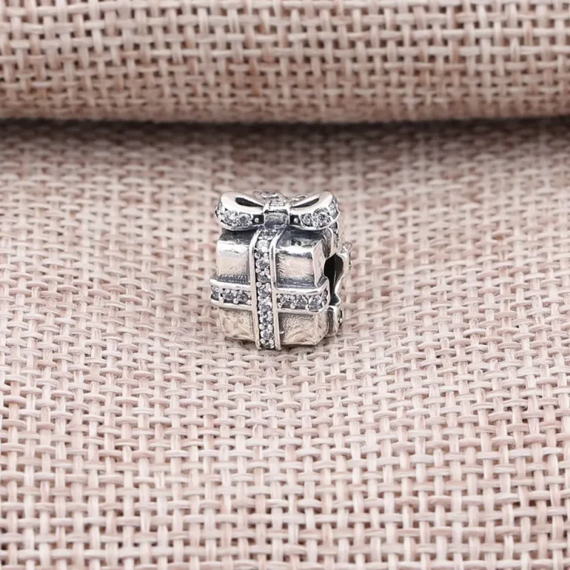 (zdjęcie do) All Wrapped Up, Clear CZ - Pandora PL - Wyświetl 2