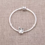 Charms Skoczny królik - Pandora PL