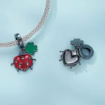 Zawieszka Typu Pandora Biedronka - SCC2411
