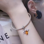 Zawieszka Typu Pandora pszczoła - BSC710