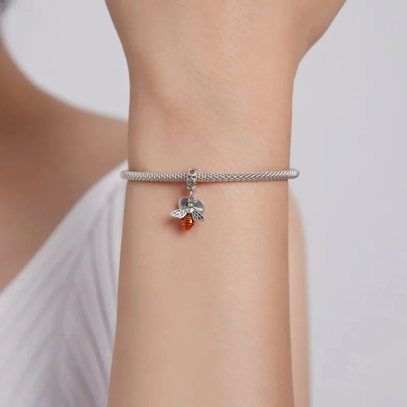 (zdjęcie do) Zawieszka Typu Pandora Pszczoły i serca - BSC495 - Wyświetl 5